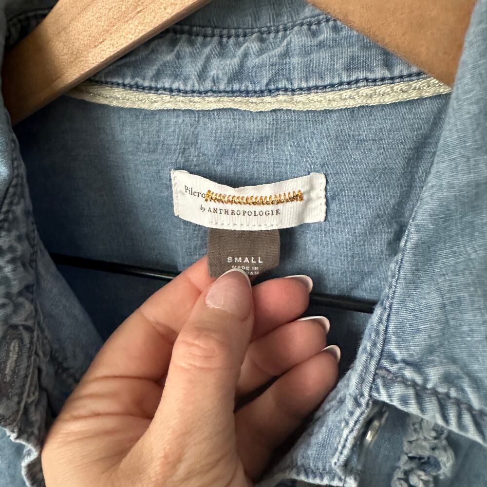 Anthropologie Pilcro Juni Ruffled Denim Button Down Shirt Small Womens - Picture 3 of 6